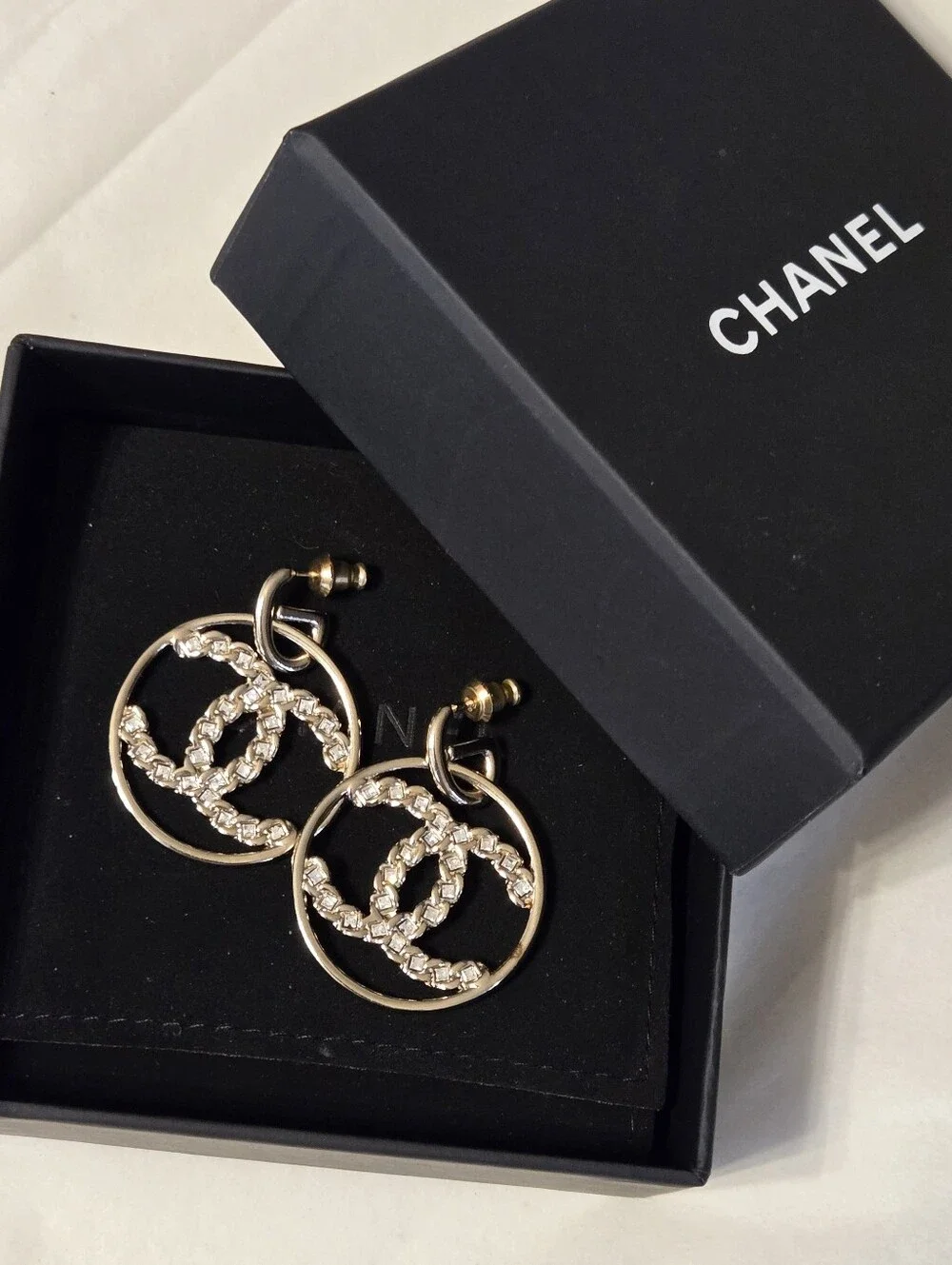 #168 - Chanel 2020V Strass CC Drop Earrings